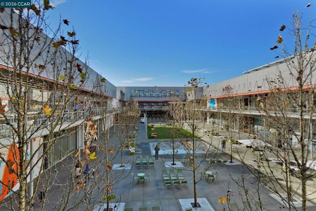 Image 28 of property listing at 140 140 Reflections Dr 21, San Ramon, CA 94583