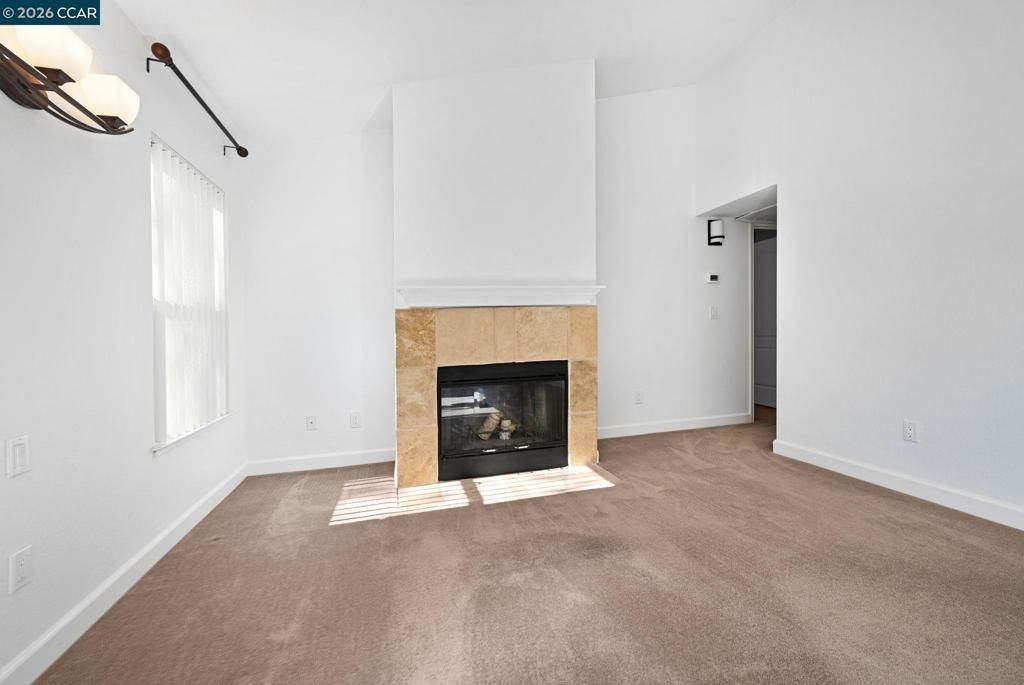 Image 5 of property listing at 140 140 Reflections Dr 21, San Ramon, CA 94583