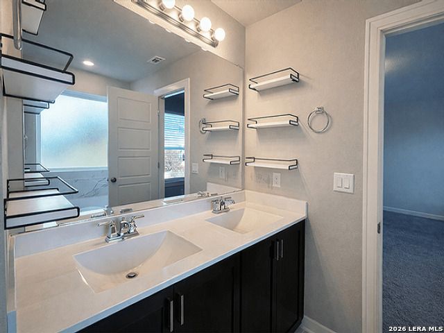 740 Fort Leonard, San Antonio, TX 78245