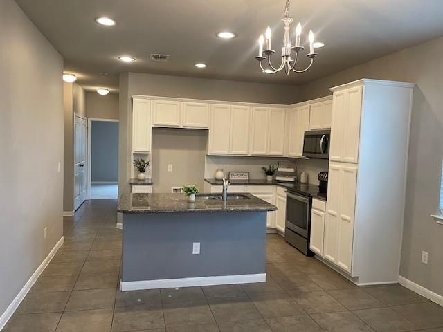 711 Rolling Oak DR 117, Round Rock, TX 78664