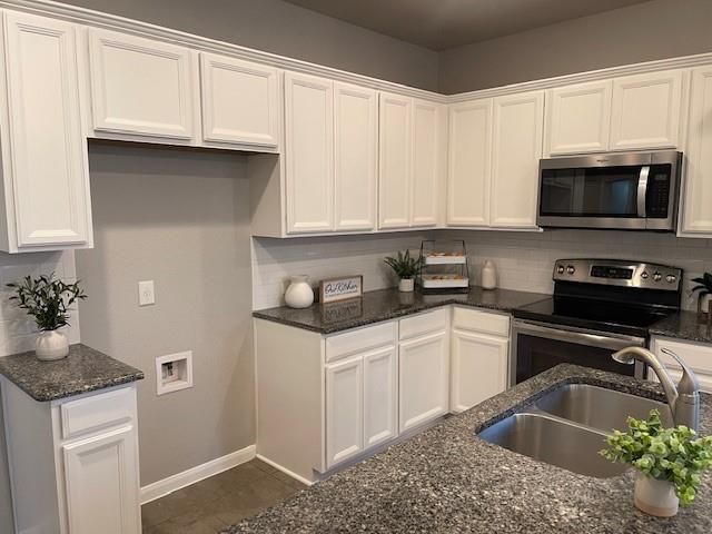 711 Rolling Oak DR 117, Round Rock, TX 78664