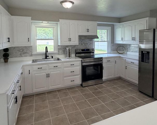 3230 S 112th STREET, West Allis, WI 53227