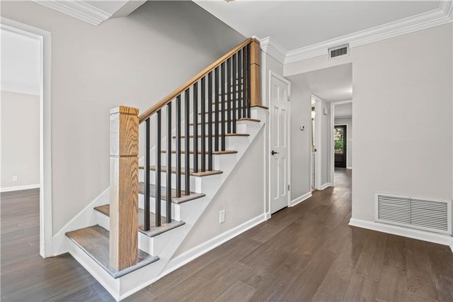 513 Shenandoah W Road, Mobile, AL 36608