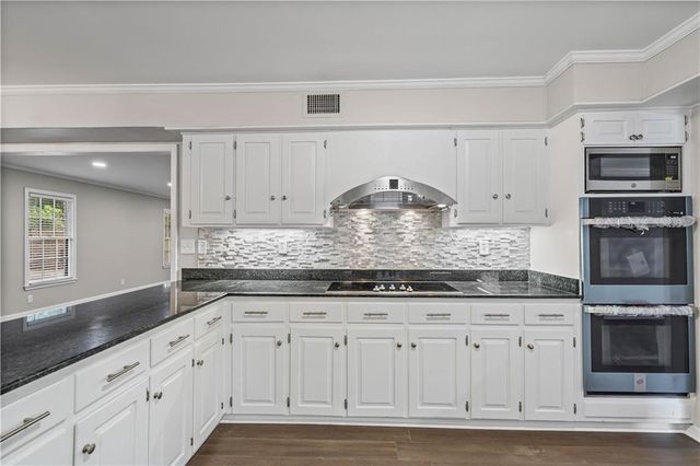 513 Shenandoah W Road, Mobile, AL 36608