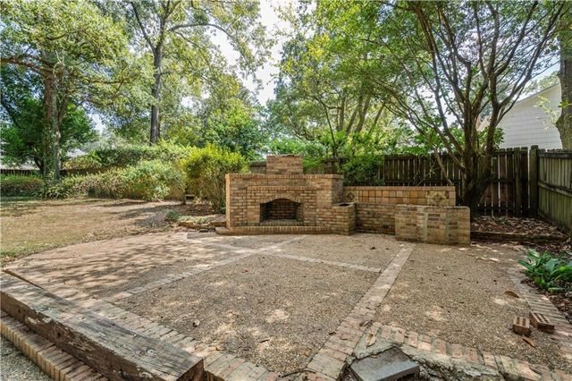 513 Shenandoah W Road, Mobile, AL 36608