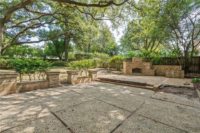 513 Shenandoah W Road, Mobile, AL 36608