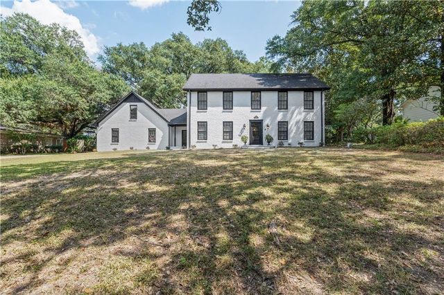 513 Shenandoah W Road, Mobile, AL 36608