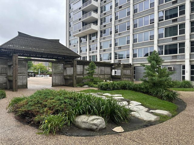 4250 N Marine Drive 1523, Chicago, IL 60613