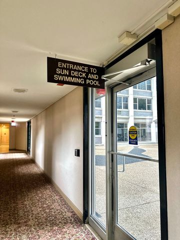 4250 N Marine Drive 1523, Chicago, IL 60613