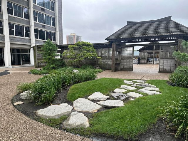 4250 N Marine Drive 1523, Chicago, IL 60613