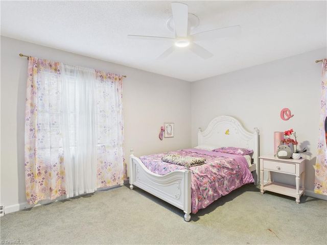 904 Fairidge Drive, Jamestown, NC 27282