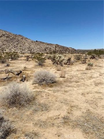 5814 Sunburst, Joshua Tree, CA 92252