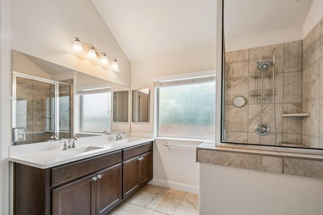273 Cypress Forest DR, Kyle, TX 78640