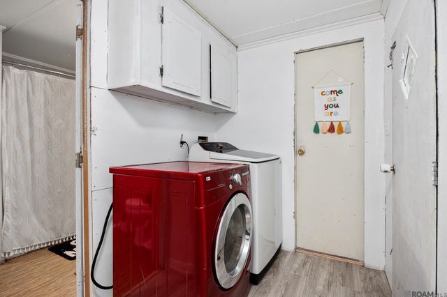 16481 Kinchen Rd, Livingston, LA 70754