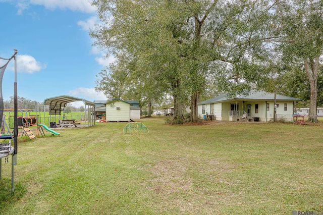 16481 Kinchen Rd, Livingston, LA 70754
