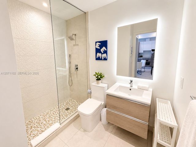 239 SW 9 Street 1504, Miami, FL 33130
