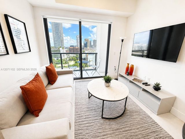 239 SW 9 Street 1504, Miami, FL 33130
