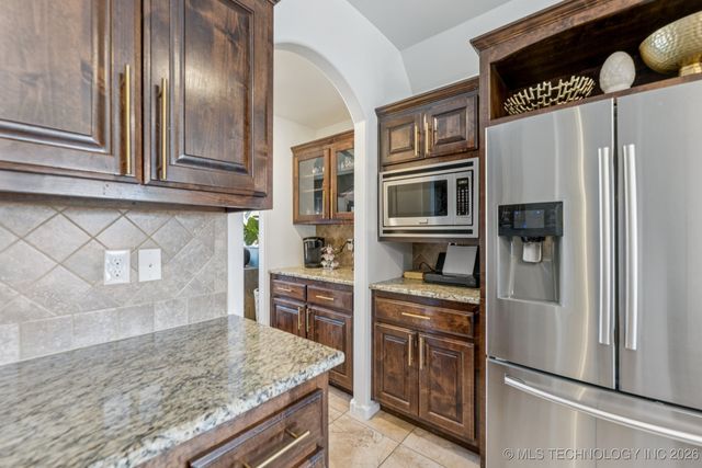 1515 E Orlando Court, Broken Arrow, OK 74011