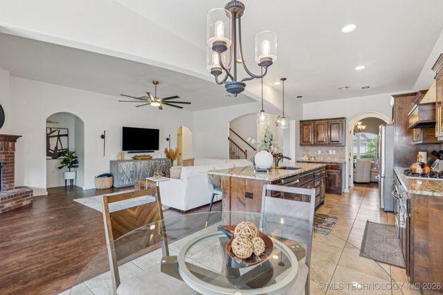 1515 E Orlando Court, Broken Arrow, OK 74011