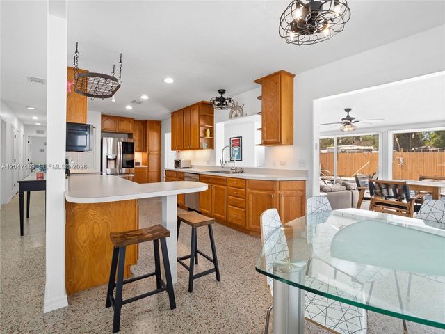3730 Maple Street, Other City - In The State Of Florida, FL 32976