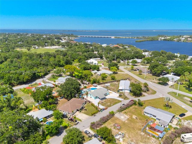 3730 Maple Street, Other City - In The State Of Florida, FL 32976