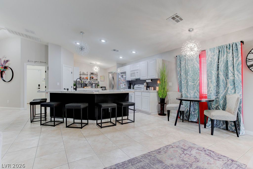 5989 Sierra Medina Avenue, Las Vegas, NV 89139 — photo 4