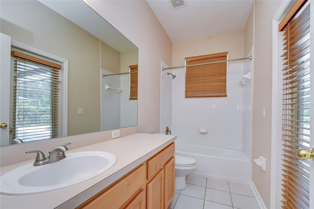 3512 CORDGRASS DRIVE, Valrico, FL 33596
