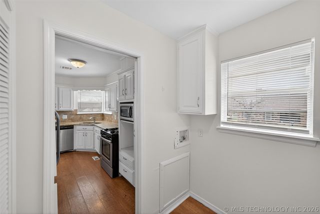 206 W 31st Street, Sand Springs, OK 74063