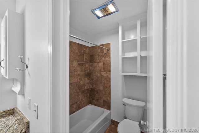 206 W 31st Street, Sand Springs, OK 74063