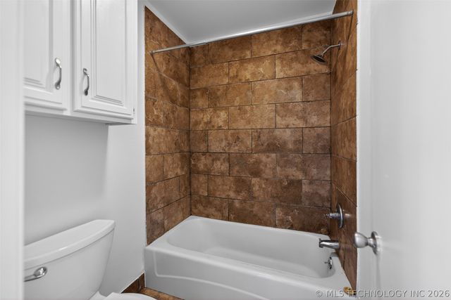 206 W 31st Street, Sand Springs, OK 74063