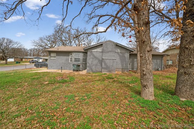 206 W 31st Street, Sand Springs, OK 74063
