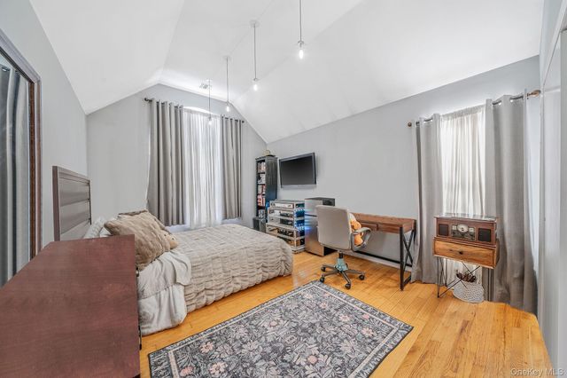 49 Flamingo Road, Rocky Point, NY 11778