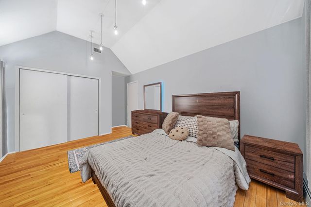 49 Flamingo Road, Rocky Point, NY 11778