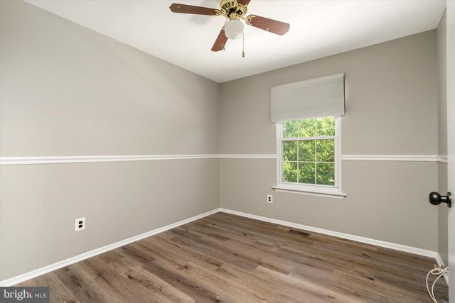 37 DUNMOOR CT S CT S, Hamilton, NJ 08690