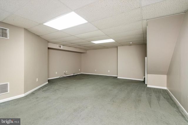 37 DUNMOOR CT S CT S, Hamilton, NJ 08690