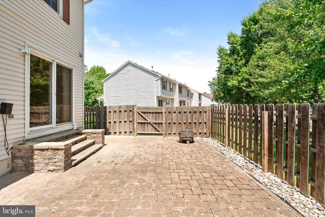 37 DUNMOOR CT S CT S, Hamilton, NJ 08690