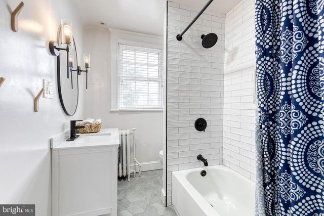 401 E LAKE AVE, Baltimore, MD 21212