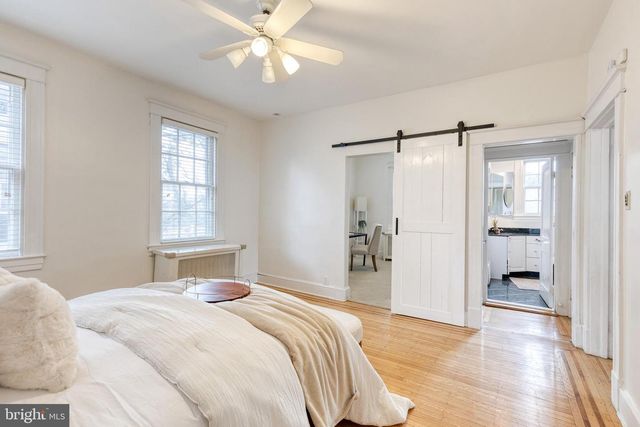 401 E LAKE AVE, Baltimore, MD 21212