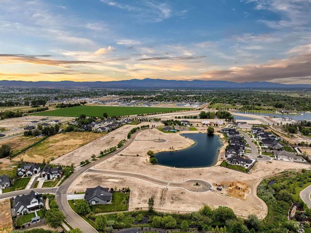 21566 Rabbit Creek Pl, Star, ID 83669