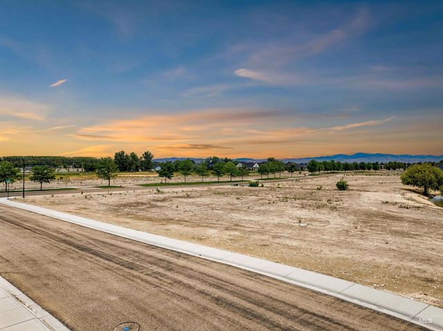 21566 Rabbit Creek Pl, Star, ID 83669