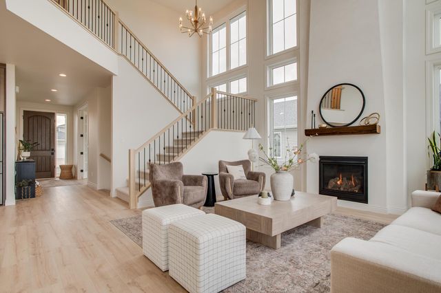 2960 Prairie Farms Circle S, Fargo, ND 58104