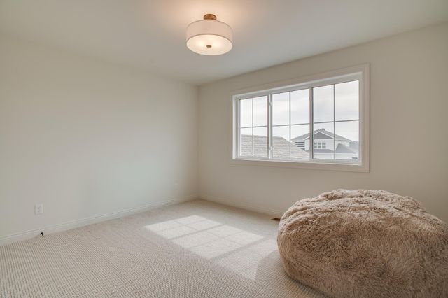 2960 Prairie Farms Circle S, Fargo, ND 58104