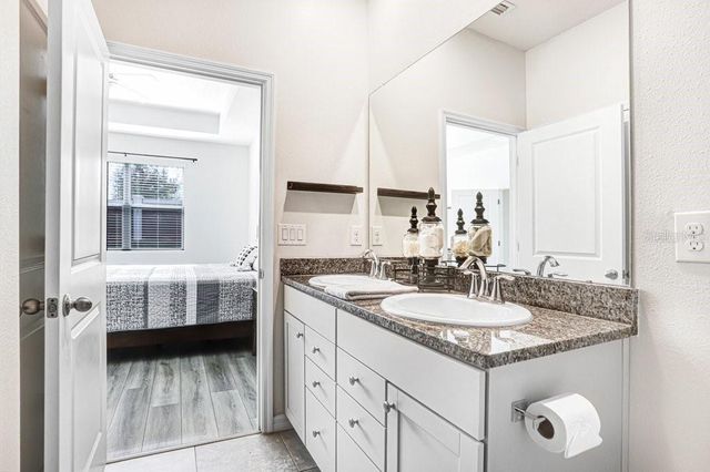 31426 MANGO FADE WAY, San Antonio, FL 33576