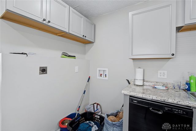 149 Diana Lane, Fairborn, OH 45324