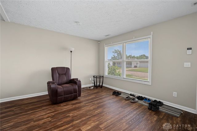 149 Diana Lane, Fairborn, OH 45324