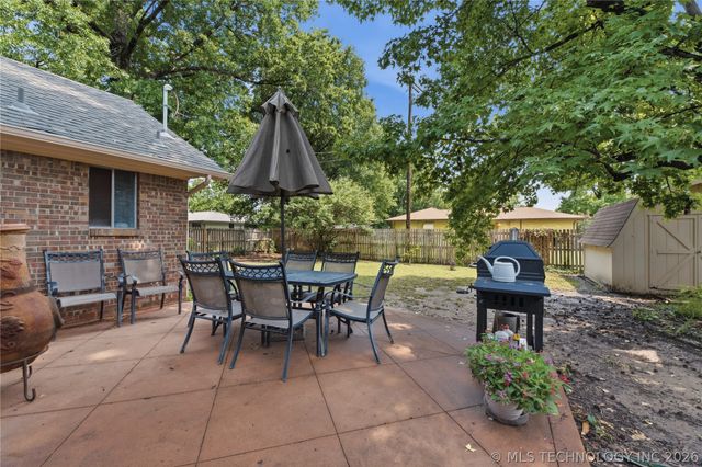 1598 E 60th Street, Tulsa, OK 74105