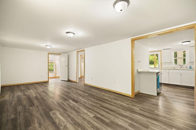 10591 State Hwy 504, Olive Hill, KY 41164