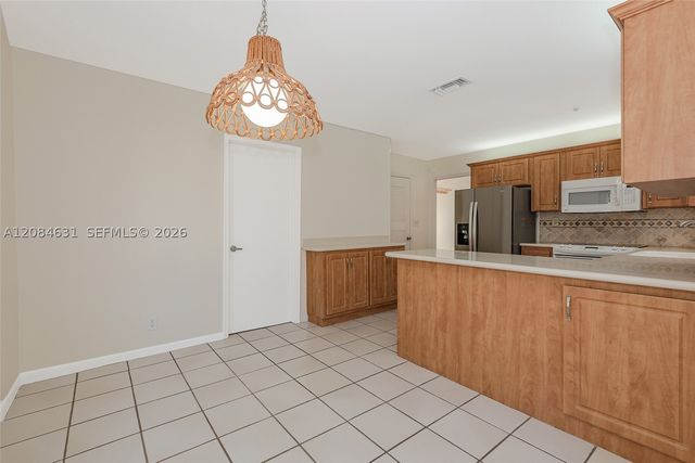 7905 Cloverfield, Boca Raton, FL 33433