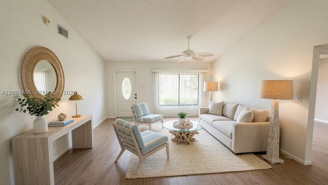 7905 Cloverfield, Boca Raton, FL 33433