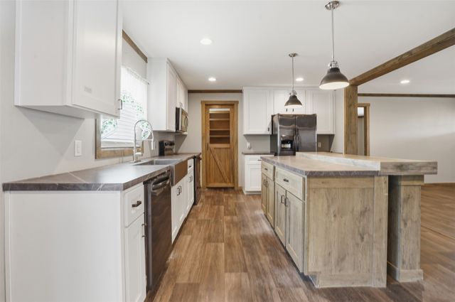 3101 Hilltop Road, Granbury, TX 76048